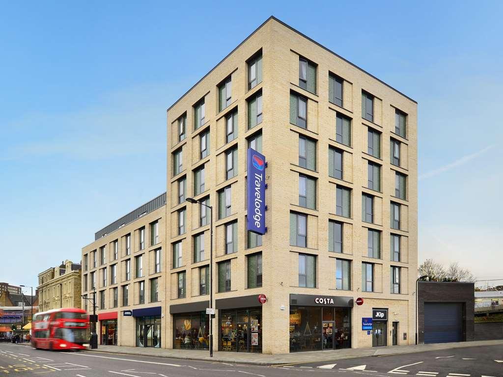 Travelodge London Hackney Exterior photo