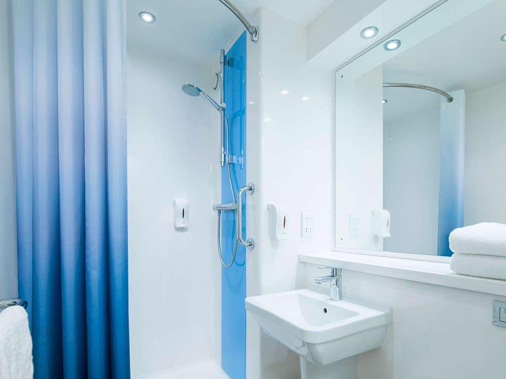 Travelodge London Hackney Room photo