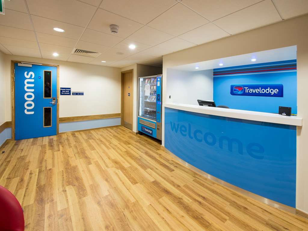 Travelodge London Hackney Interior photo